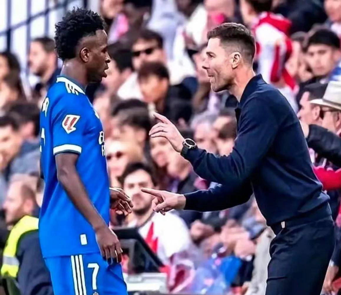 关于冲刺阶段皇家马德里调整名单以备全明星赛,临场应变环节打磨,质疑声仍在,球队文化再被提及的信息 关于冲刺阶段皇家马德里调整名单以备全明星赛,临场应变环节打磨,质疑声仍在,球队文化再被提及的信息